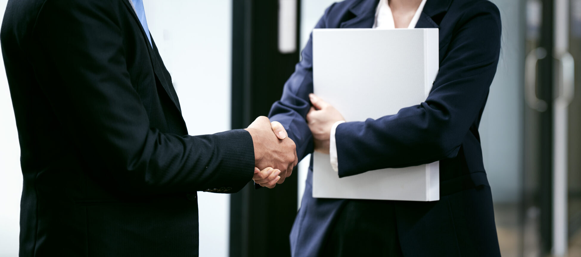 Zdjęcie przedstawiające rozpoczęcie współpracy